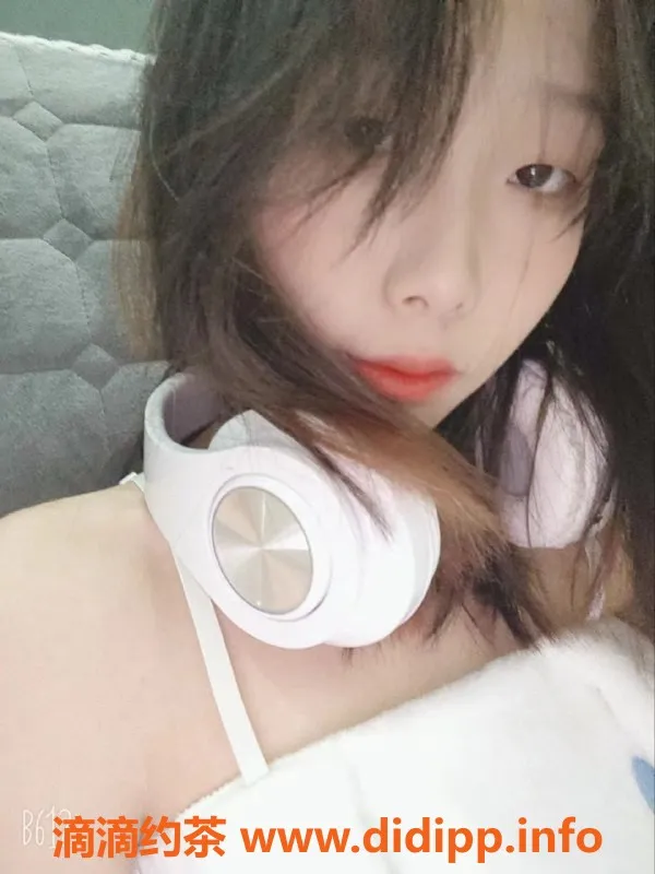 重庆楼凤-晶晶 - 时尚优雅，给你不一样的体验