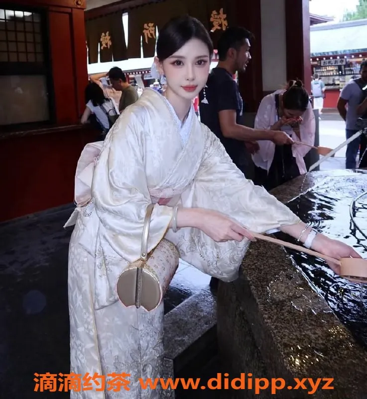 上海楼凤资源信息,黄浦千岛惠子 168cm E罩杯 1300P起