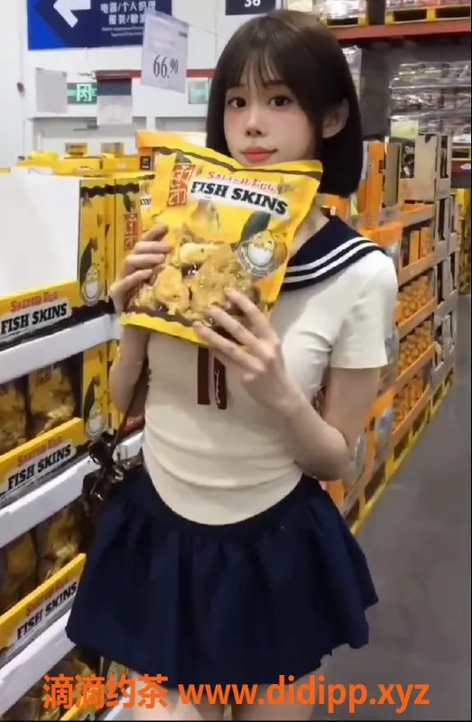 上海楼凤-闵行小可爱，白嫩172身高，1200起价