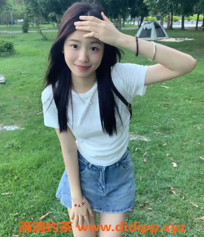 上海楼凤-长宁雨桐，165cm 45kg，1200元起，颜值在线