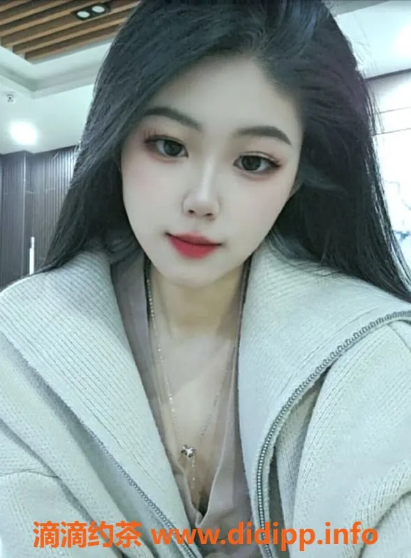 上海楼凤-普陀嫩妹卓雅，170cm学生兼职仅1200P