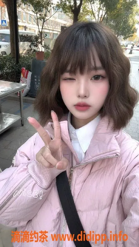 杭州楼凤-上城区子苒，价格1000p，视频认证