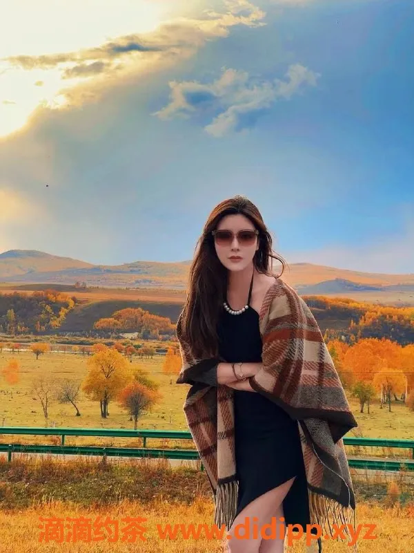 北京楼凤-东城95后中乌混血辣妹，身高167，服务良心