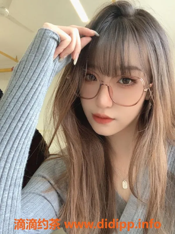 广州楼凤-天河区珊蓝，700元体验绝妙服务