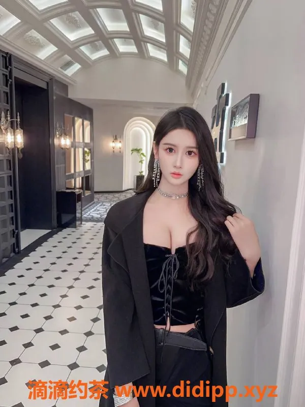 深圳楼凤-南山满满，25岁171cm，千元档服务