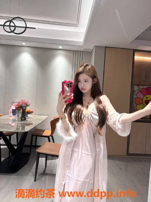 深圳楼凤资源信息,深圳龙华白虎老师，1500起，超骚服务体验