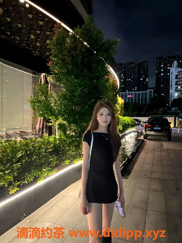 深圳楼凤-深圳龙华 歆瑶 舌吻鸳鸯浴1500起