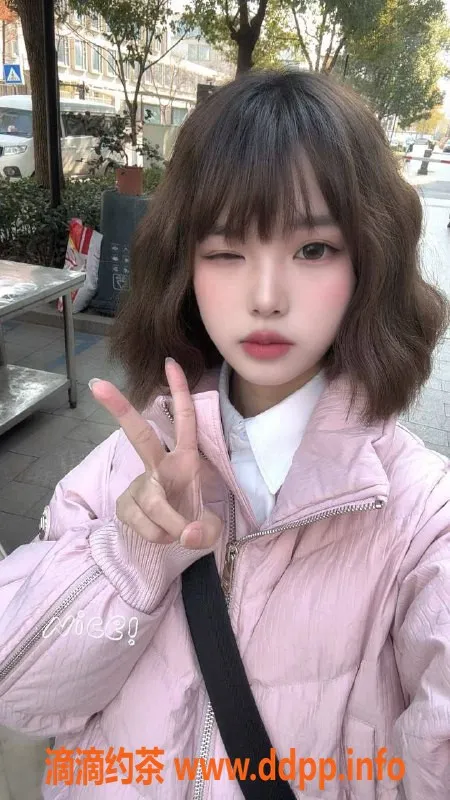 杭州楼凤-上城区子苒，私聊1000起，视频认证