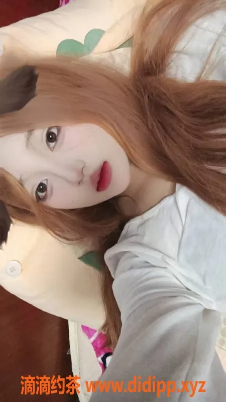 成都楼凤-成都二筒嫩妹服务 163身高90斤 600元一次