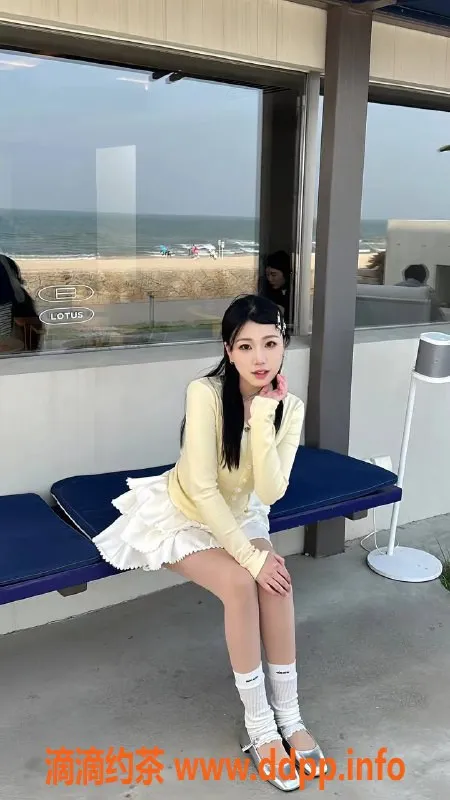 杭州楼凤-沐沐，上城高颜值大胸美女，880元起