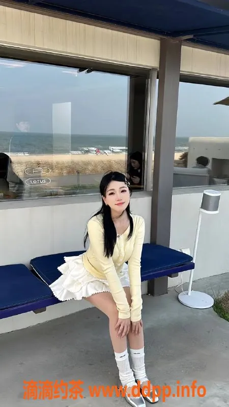 杭州楼凤-沐沐，上城高颜值大胸美女，880元起