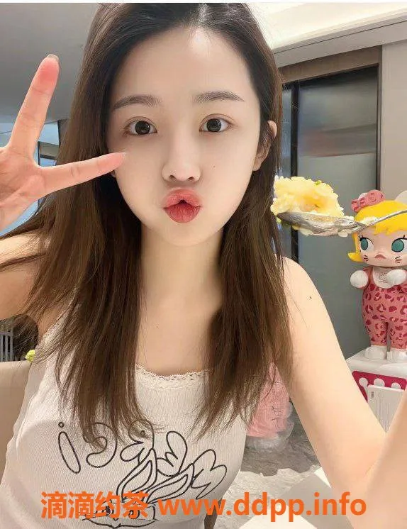 杭州楼凤-余杭可可：168CM长腿34C嫩妹，900P起