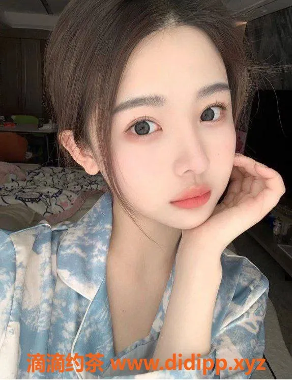 杭州楼凤-余杭可可：168CM长腿34C嫩妹，900P起