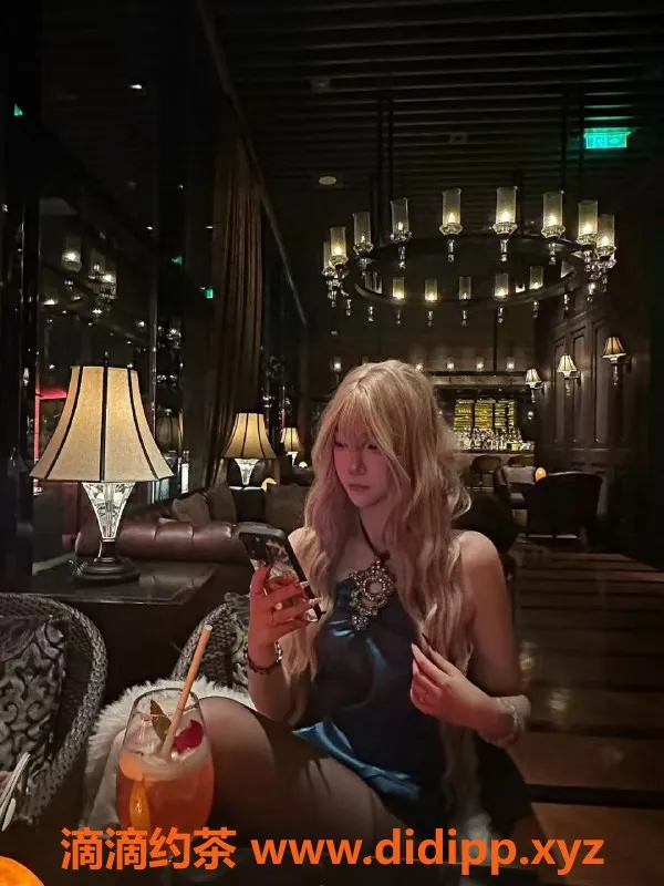 深圳楼凤资源信息,南山小羊：20岁高挑嫩妹，1100P起！