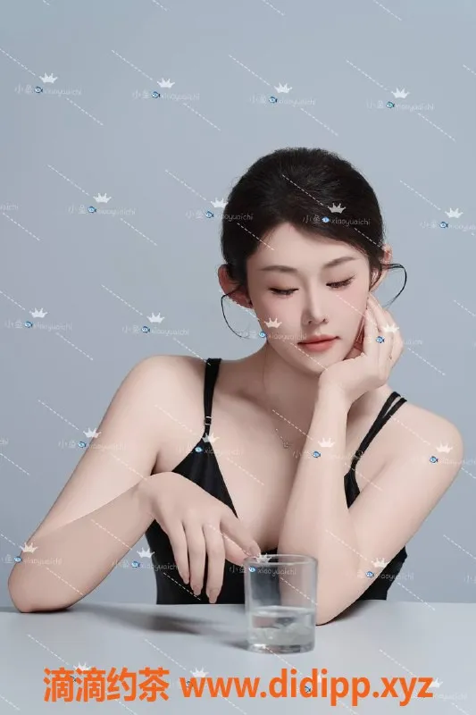 杭州楼凤-拱墅御姐小鱼，800元/次，身手不凡