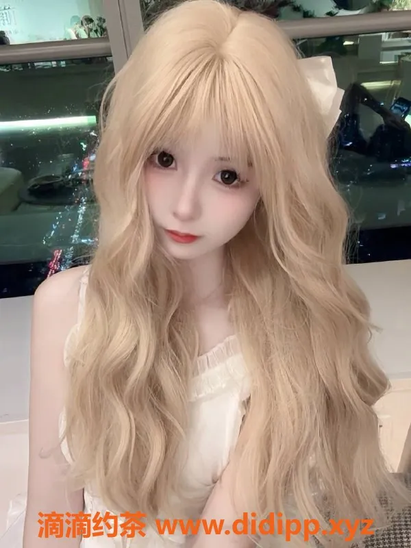 深圳楼凤-南山嫩妹西西，166B，18岁，90斤，超值服务