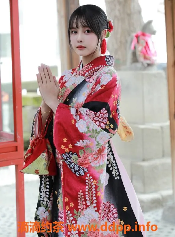 上海楼凤-普陀贝贝，162CM，45KG，1800P起，颜值嫩妹