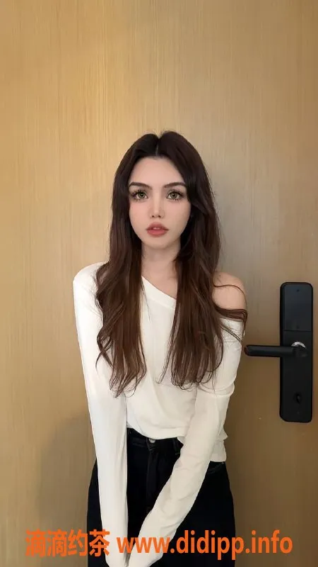 深圳楼凤资源信息,福田丽莎，混血魅力，900元起体验