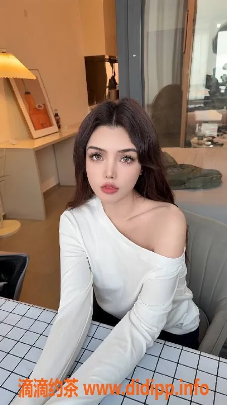 深圳楼凤-福田丽莎，混血魅力，900元起体验