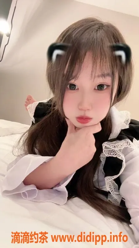 深圳楼凤-南山巧克力，21岁163C，专享舌吻服务