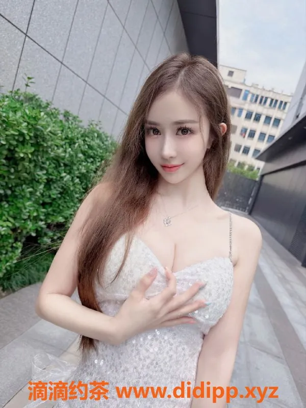 北京楼凤-朝阳独家95后骚货，167cm 34C火辣服务