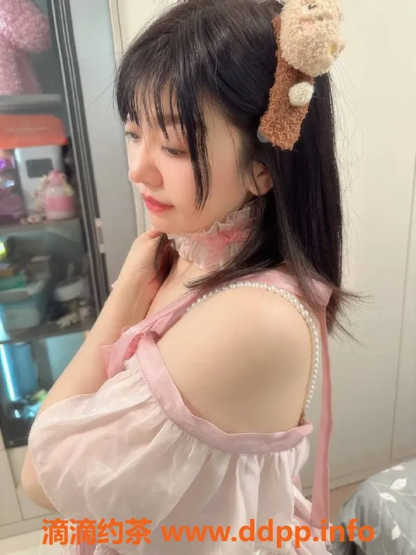 上海楼凤-黄浦妍妍：158cm、48kg的温柔陪伴女孩