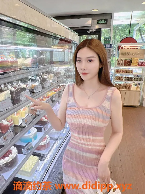 深圳楼凤-罗湖御姐吉娜，27岁长腿美女，800起价