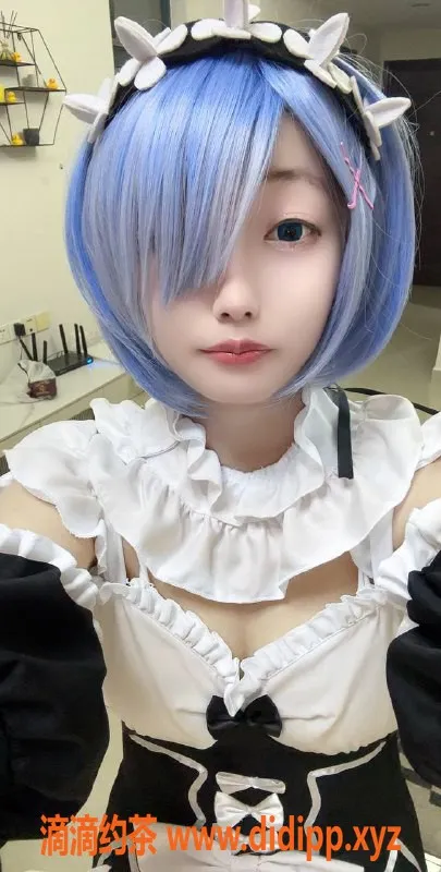 广州楼凤-海珠嫩妹小熊软糖，811p服务等你体验