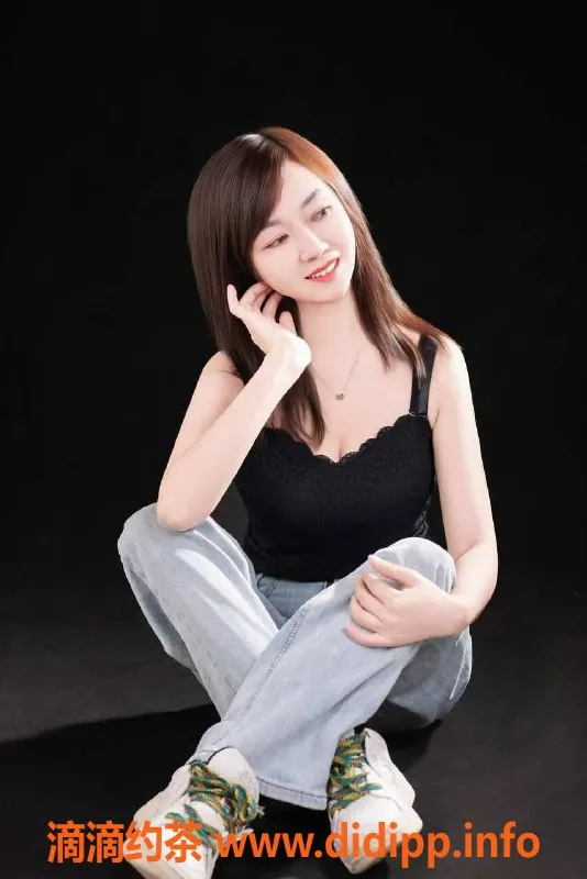 北京抓龙筋-丰台熟女安摩大师，抓筋解压只需5️⃣张起