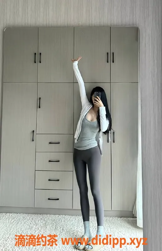 杭州上门服务-上城区23岁萱儿，175cm模特级身材，1200起