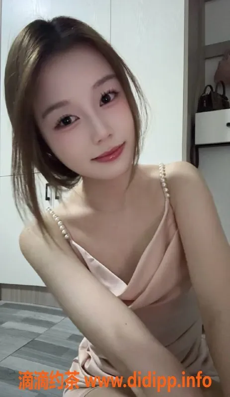 广州楼凤-天河地区艺名一诺，课费800p、1500pp