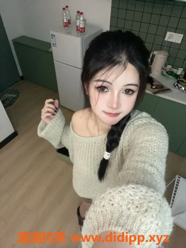 厦门楼凤资源信息,集美混血美女，嫩妹可推，69服务体验