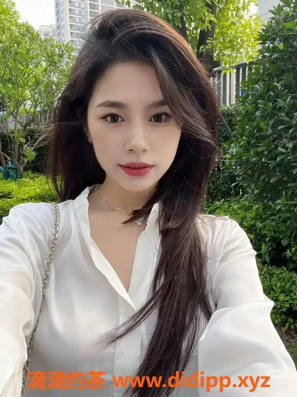 广州楼凤-黄埔雪儿，御姐大胸，6P服务等你来体验！