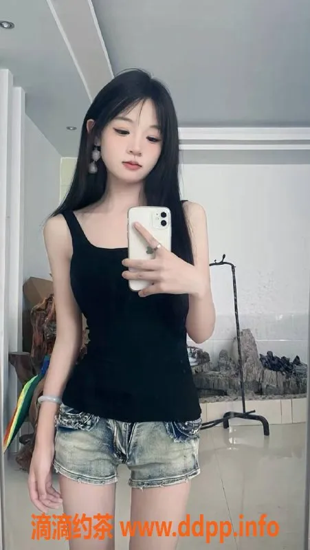 杭州楼凤-上城嫩妹豆豆，800元起，舌吻服务