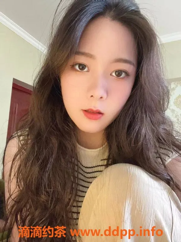 广州楼凤-天河御姐Baby，69服务让你心动不已