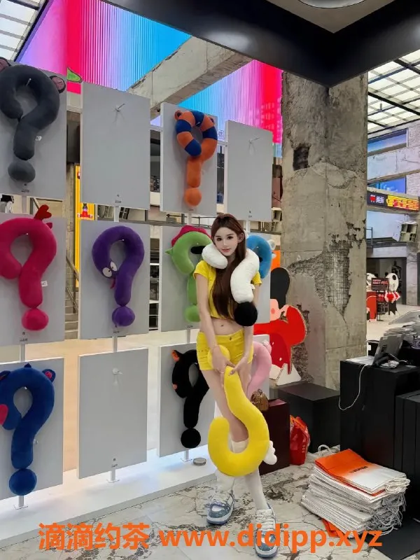 深圳楼凤资源信息,南山云韵，169cm、43kg嫩妹，1298起价