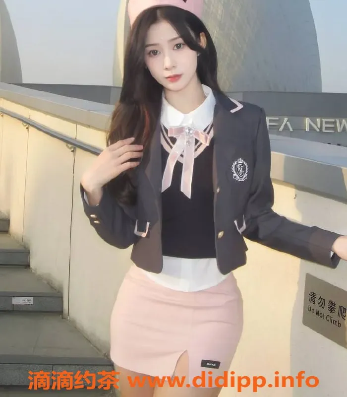 上海楼凤-长宁嫩妹李诗怡，165cm身高，1300元起！