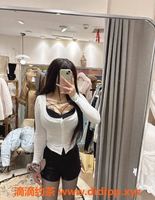 东莞楼凤-大朗大胸妹，700起，贴心服务等你享受