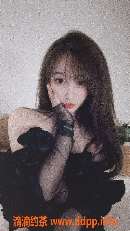 广州楼凤资源信息,天河御姐娄艺潇，1200p大胸服务等你体验！