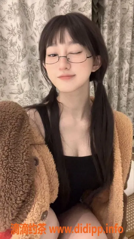 广州抓龙筋资源信息,海珠荔枝，嫩妹双飞服务，超值体验等你来！