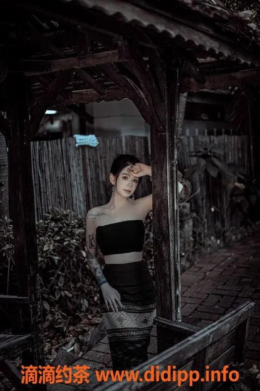 杭州楼凤-上城夕夕，800元舌吻少妇，体验69互舔