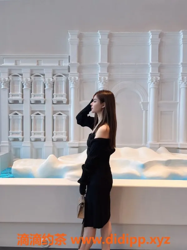 西安楼凤-高新区域妮蔻，温柔性感服务体验