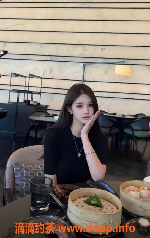 深圳楼凤资源信息,龙华依依，1500p超值享受！