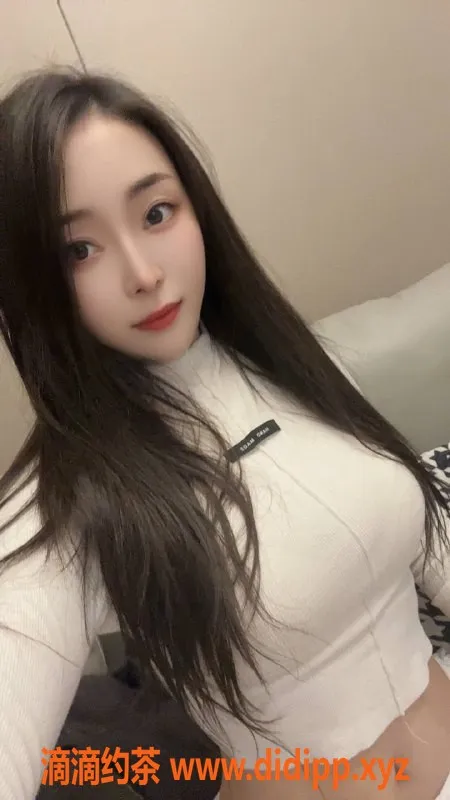 南京楼凤资源信息,建邺区26岁熙若，36D胸围，激情服务仅需700p