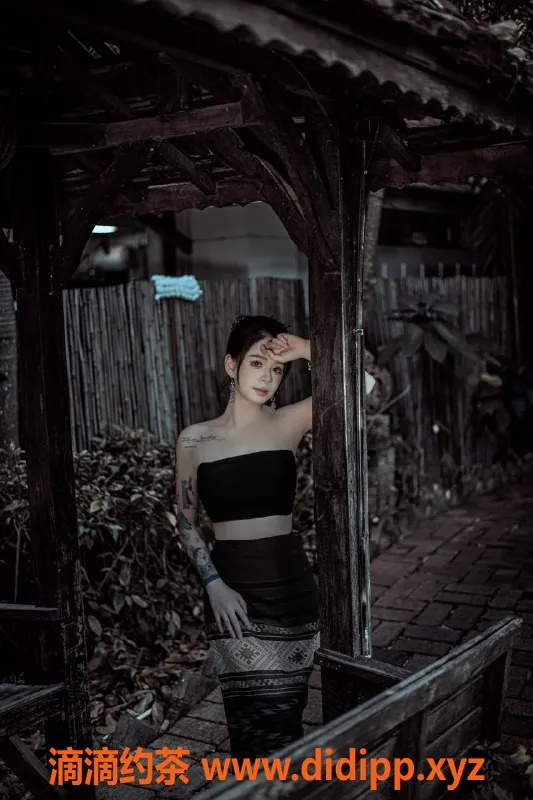 杭州楼凤-上城夕夕，800元舌吻少妇，69互舔服务