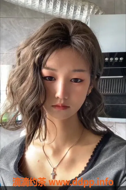 东莞楼凤-湫小花石龙特惠，夜间服务仅2500