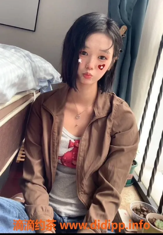 东莞楼凤-湫小花石龙特惠，夜间服务仅2500