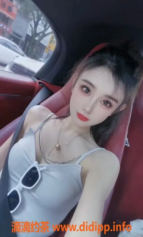 厦门楼凤-湖里新景园CC，24岁天然胸90，亲吻服务良好