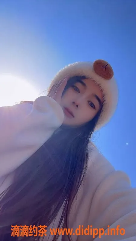 广州楼凤资源信息,黄浦嫩妹怡宝，性感蛇吻等你来体验