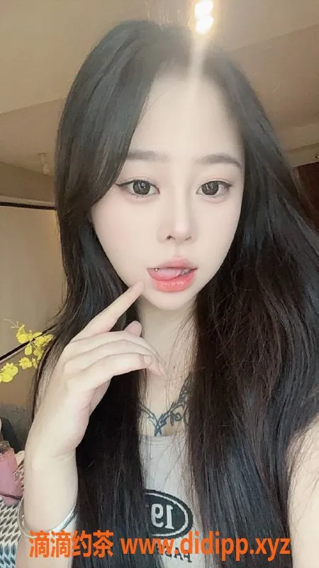 成都楼凤-成都嘻嘻，8.5分御姐，车费6p，服务超赞！